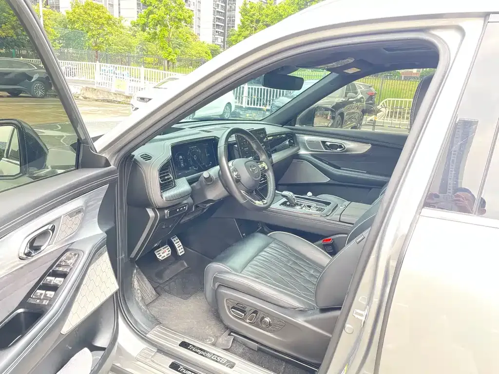 GAC Motor Trumpchi GS8 — фото 7