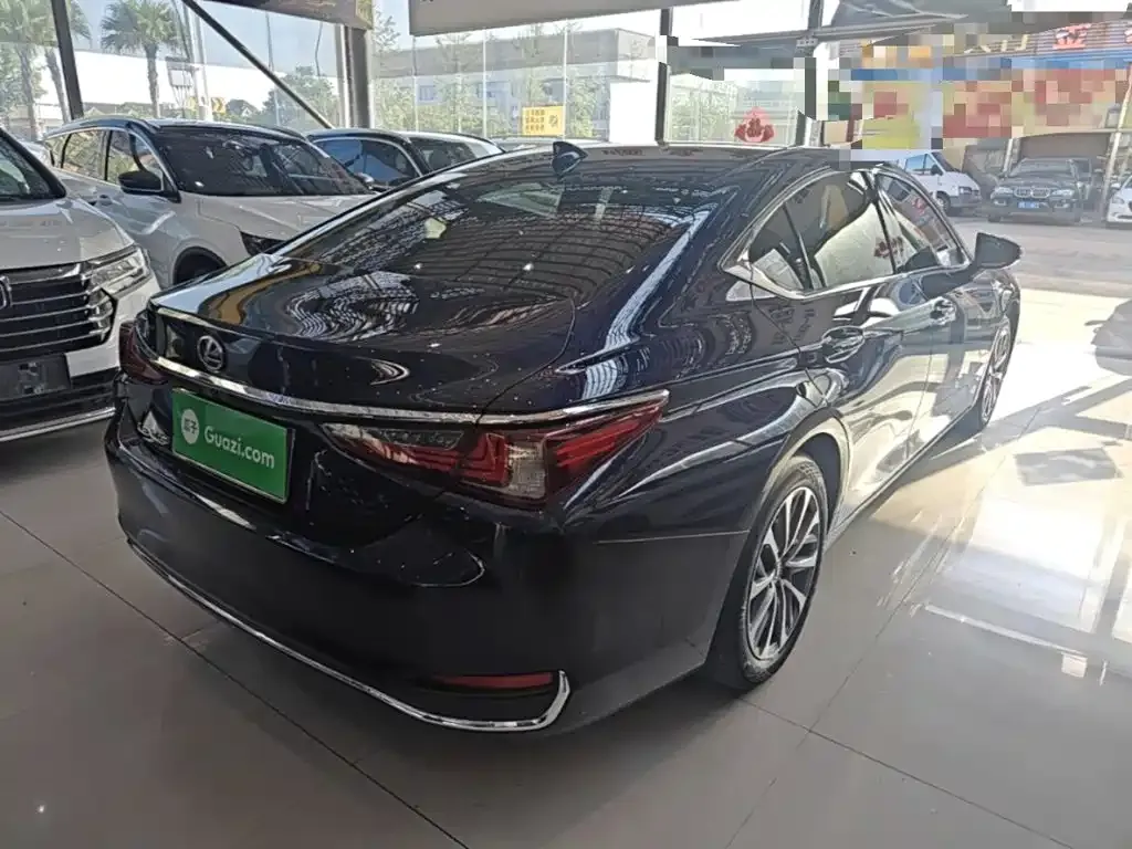 Lexus ES 2024 из CN, фото 5