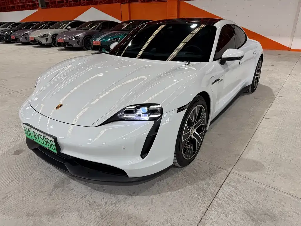 Porsche Taycan