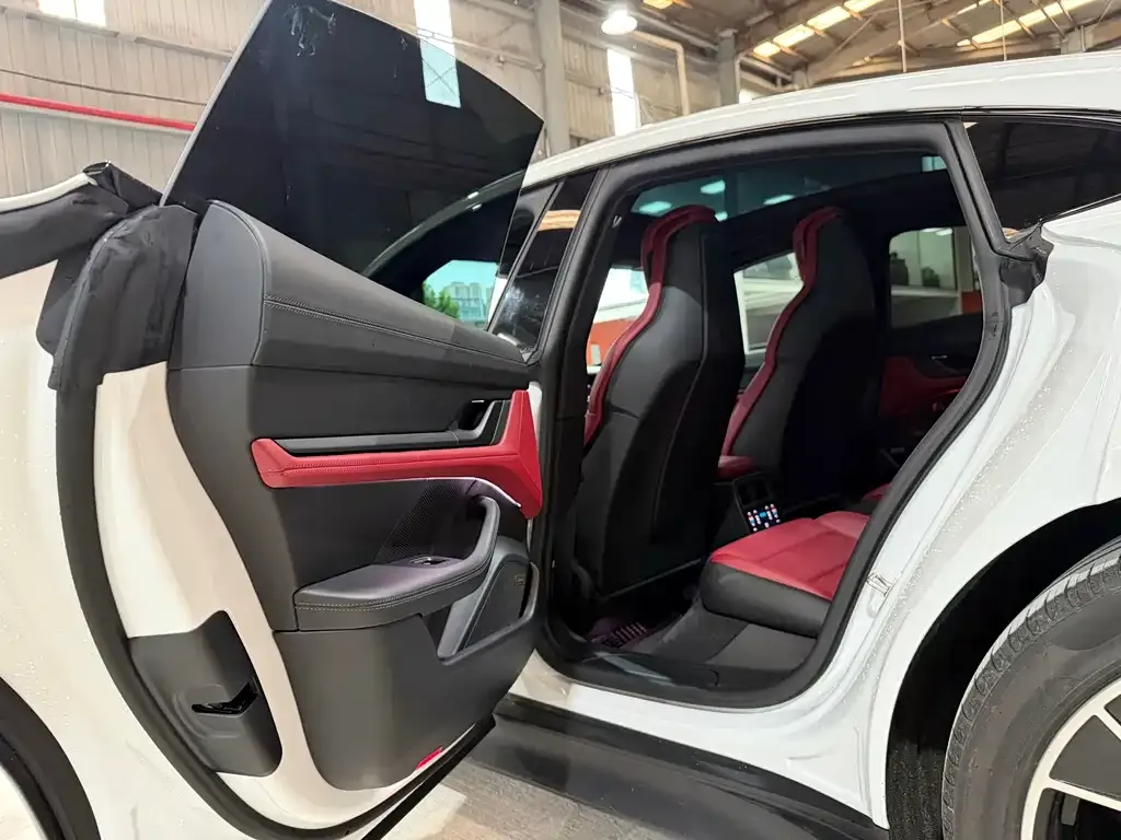 Porsche Taycan 2021 из CN, фото 6