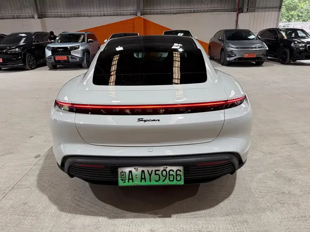Porsche Taycan 2021 из CN, фото 2