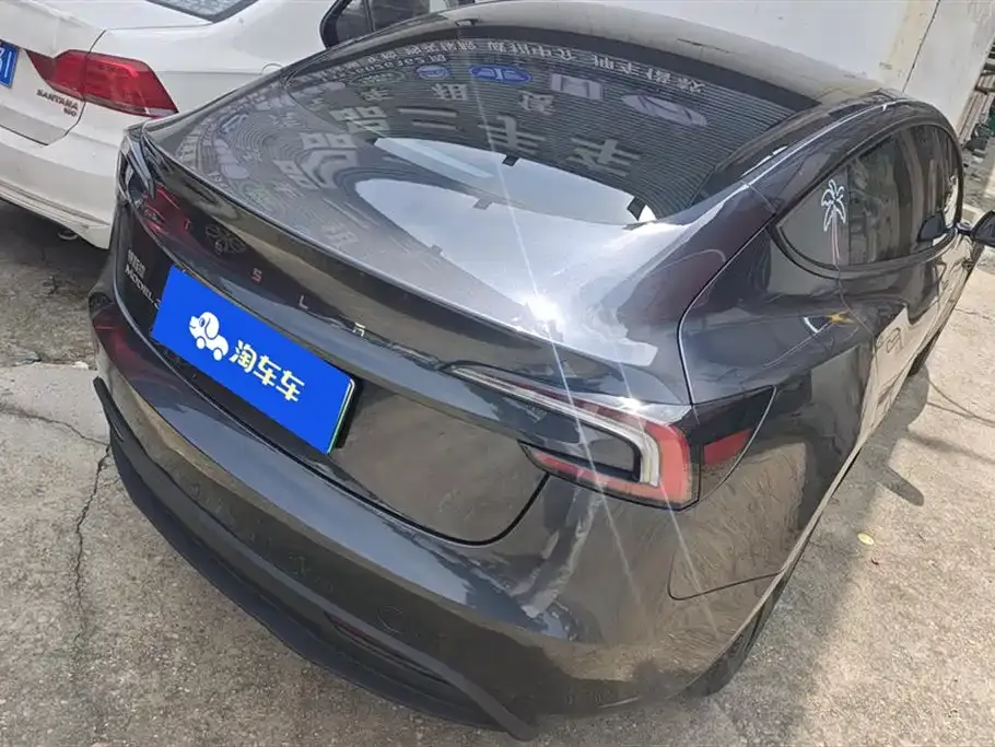 Tesla Model 3 — фото 6