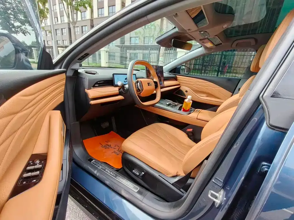 Geely Galaxy Xingyao 8 2025 из CN, фото 5