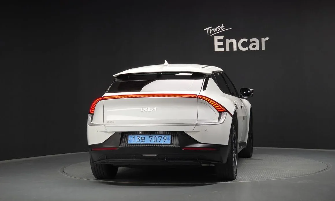 Kia EV6 2024 из KR, фото 2