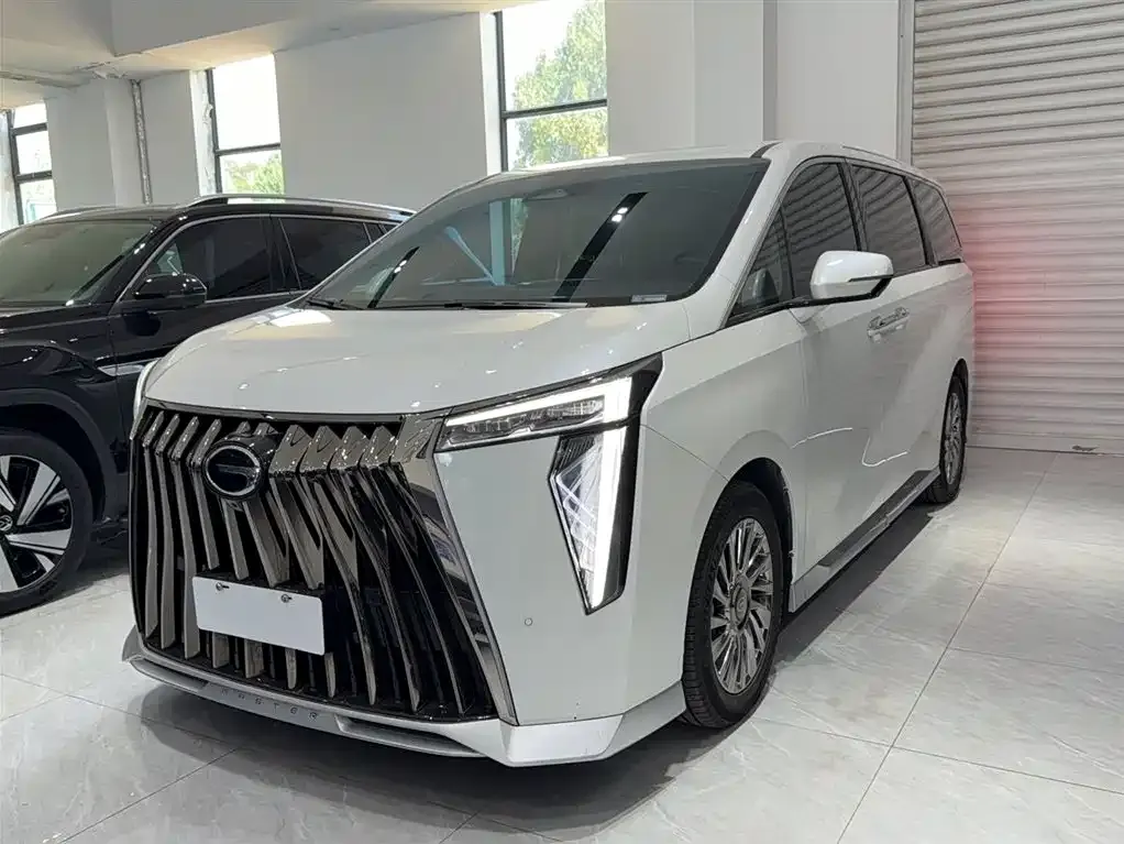GAC Motor Trumpchi M8 — фото 2
