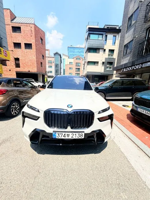 BMW X7 2025 из KR, фото 3
