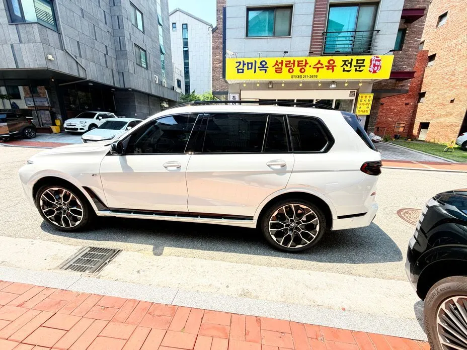BMW X7 2025 из KR, фото 5