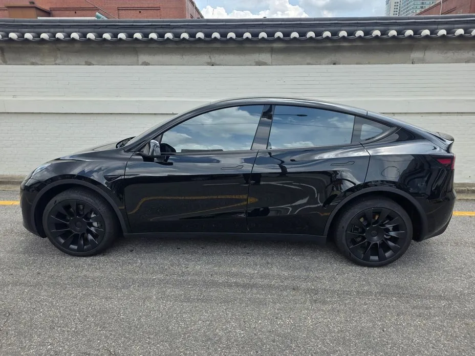 Tesla Model Y — фото 7