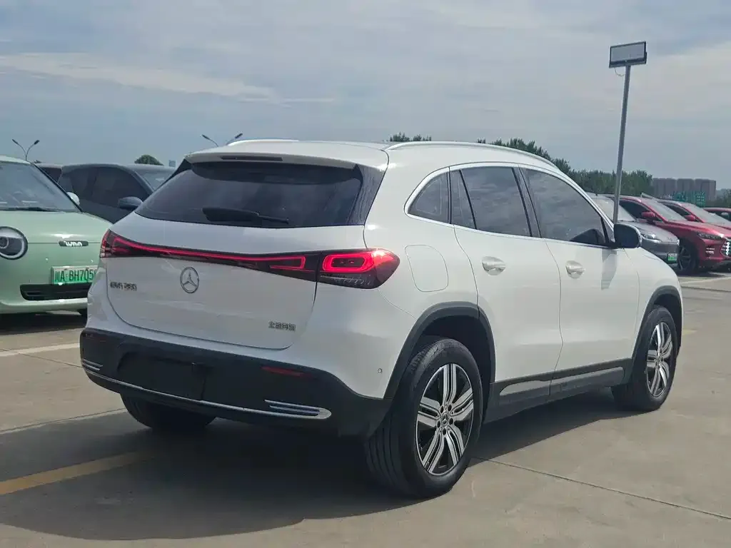 Mercedes-Benz EQA 2023 из CN, фото 4