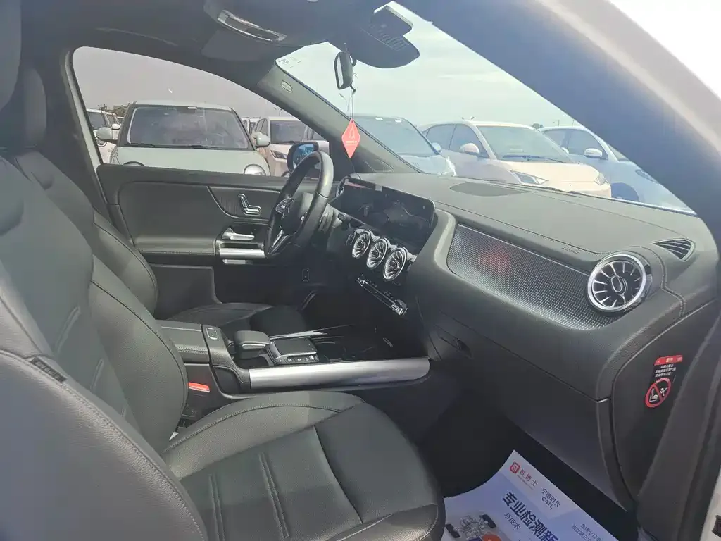 Mercedes-Benz EQA 2023 из CN, фото 5