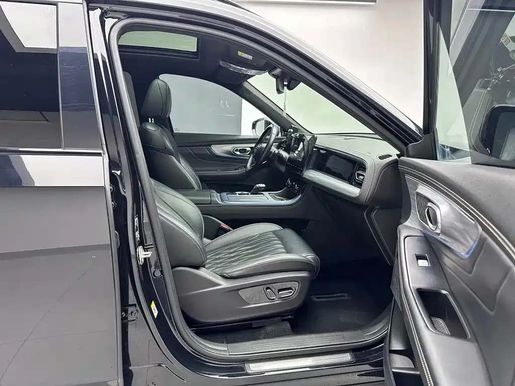 GAC Motor Trumpchi GS8 — фото 3