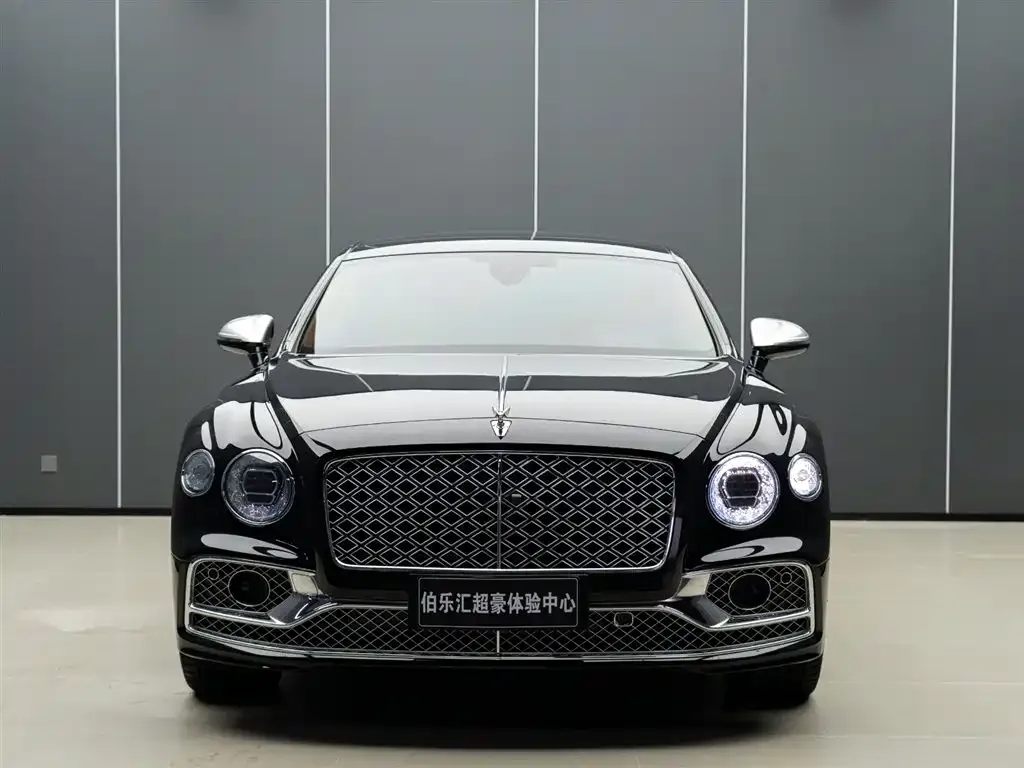 Bentley Flying Spur PHEV 2022 из CN, фото 7