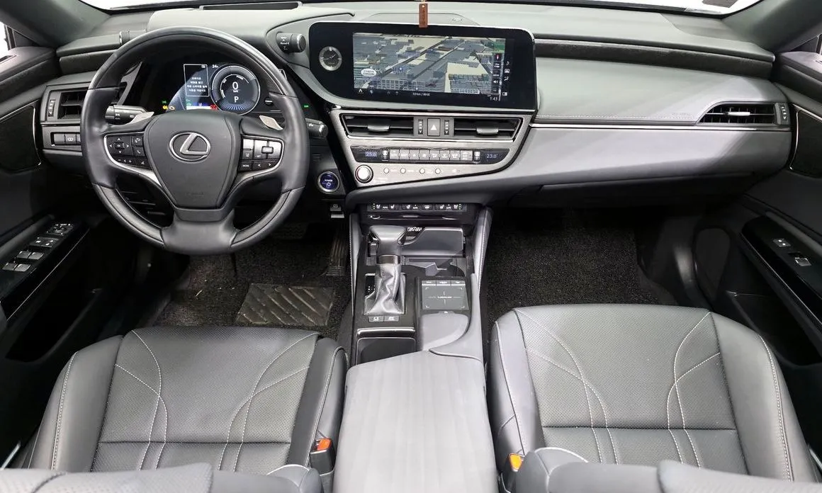 Lexus ES 2022 из KR, фото 9