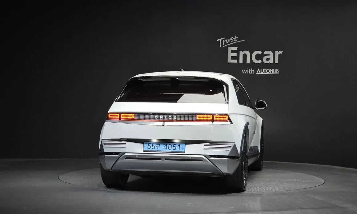 Hyundai Ioniq5 — фото 3
