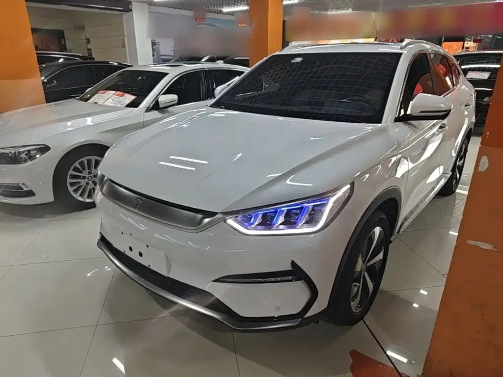 BYD PLUS New Energy — фото 7