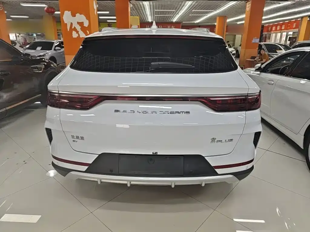 BYD PLUS New Energy — фото 6