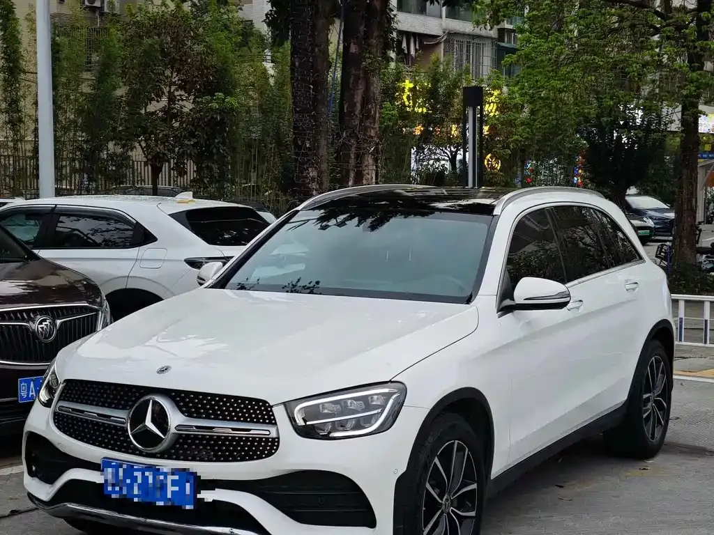Mercedes-Benz GLC — фото 1