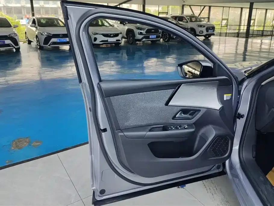 Citroen C5 X 2024 из CN, фото 9