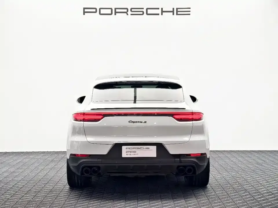 Porsche Cayenne — фото 8