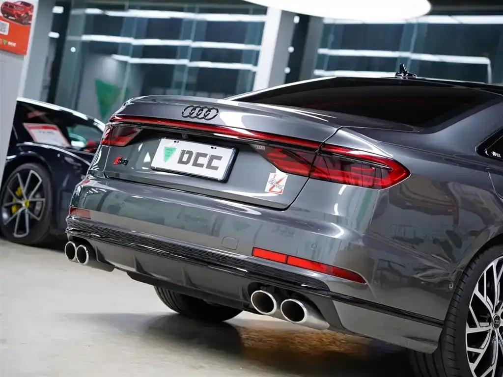 Audi S8 2021 из CN, фото 3