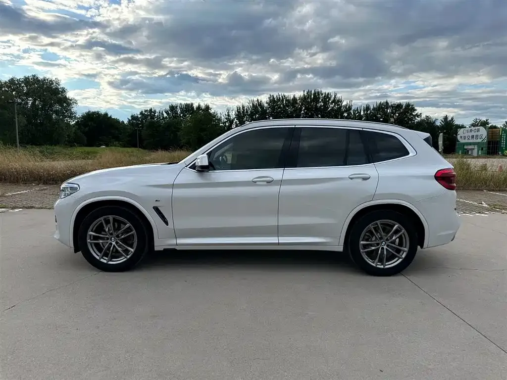 BMW X3 — фото 4
