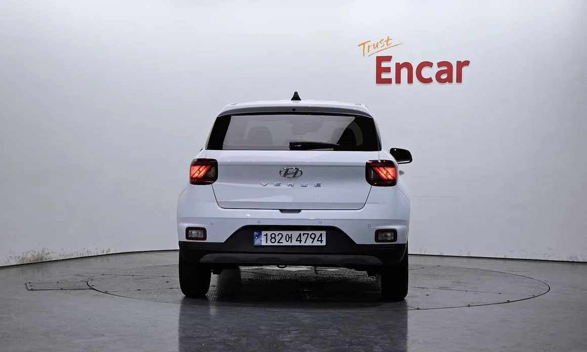 Hyundai Venue 2021 из KR, фото 2