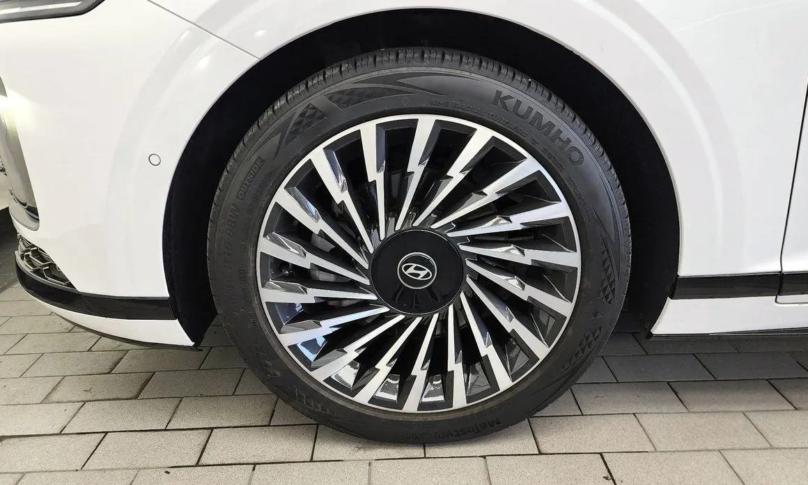 Hyundai Grandeur 2024 из KR, фото 10