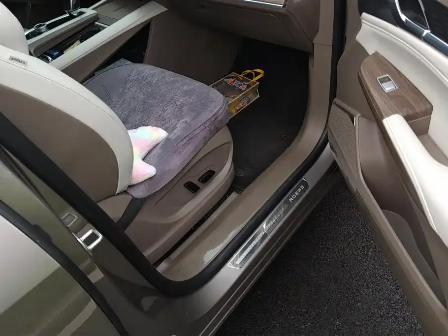 Roewe RX9 2024 из CN, фото 2