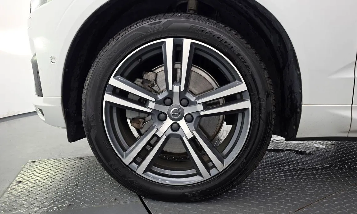 Volvo XC60 2021 из KR, фото 8