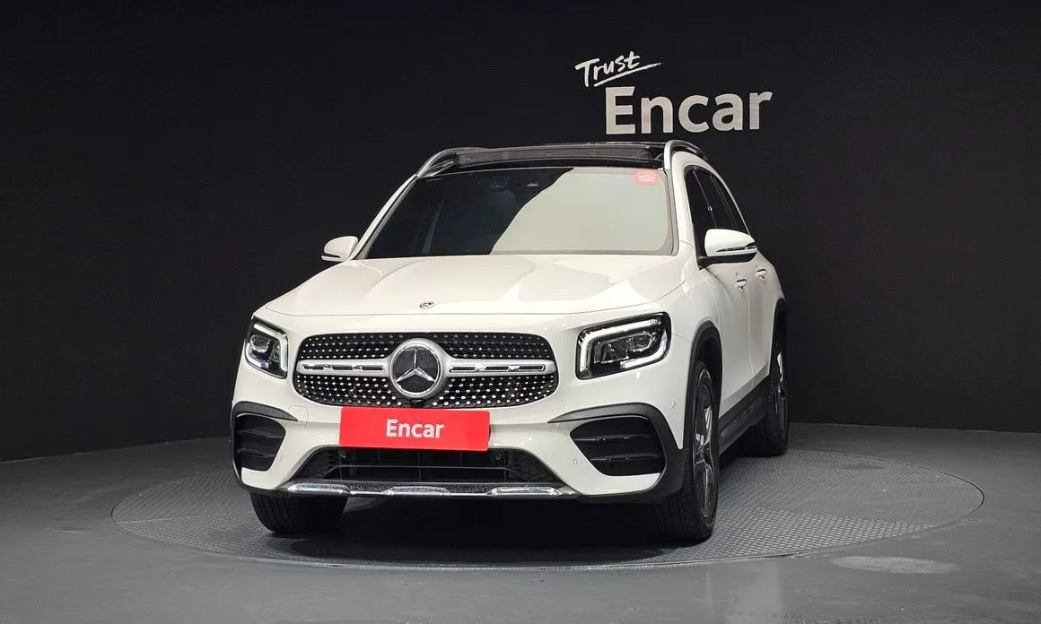 Mercedes-Benz GLB-Class — фото 7