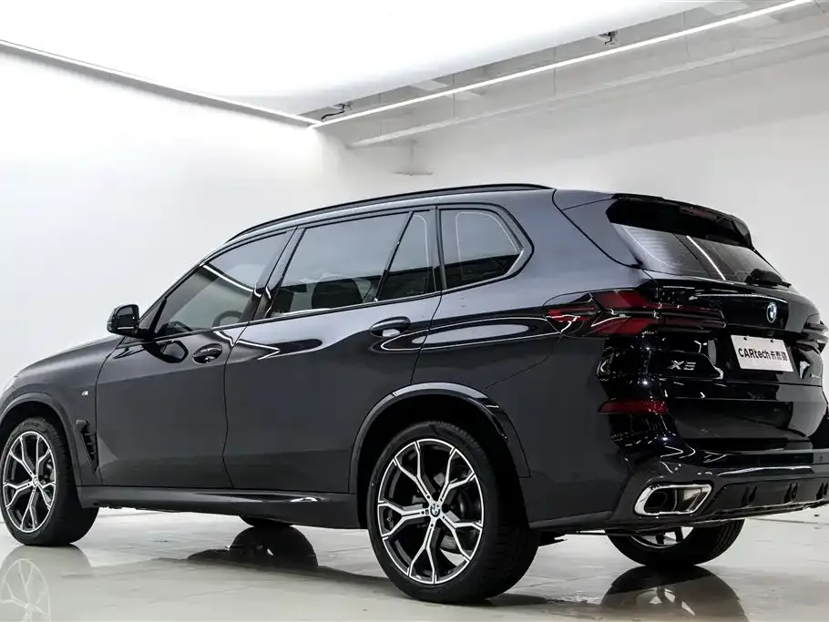 BMW X5 — фото 6