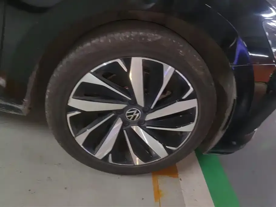 Volkswagen Passat — фото 4