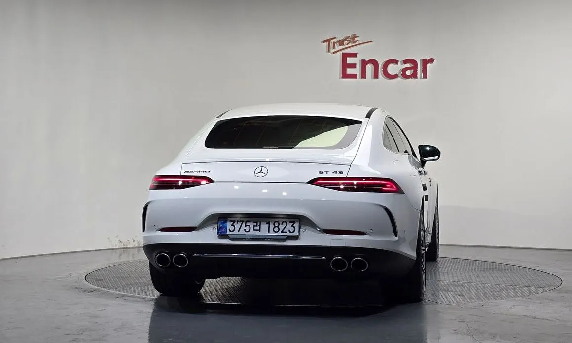 Mercedes-Benz AMG GT — фото 9