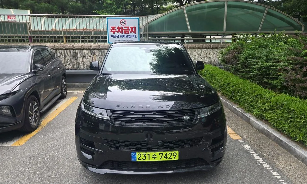 Land Rover Range Rover Sport 2025 из KR, фото 2