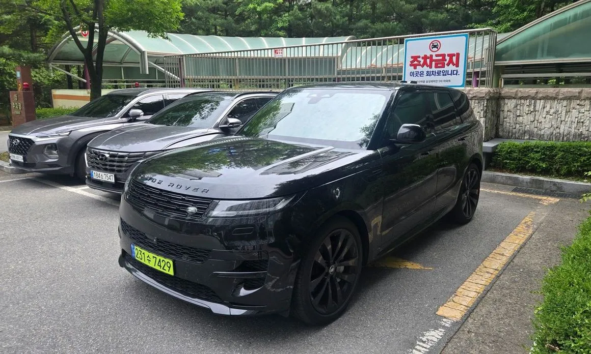 Land Rover Range Rover Sport 2025 из KR, фото 5