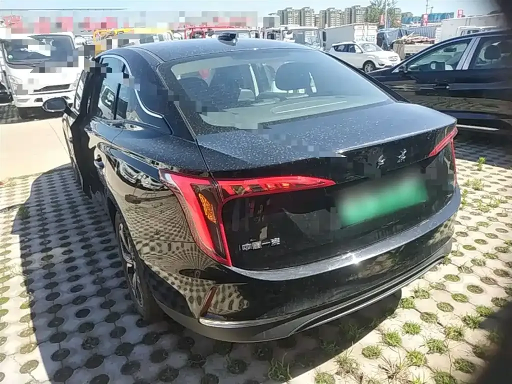 Hongqi E-QM5 2023 из CN, фото 7
