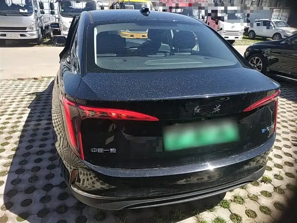 Hongqi E-QM5 2023 из CN, фото 3