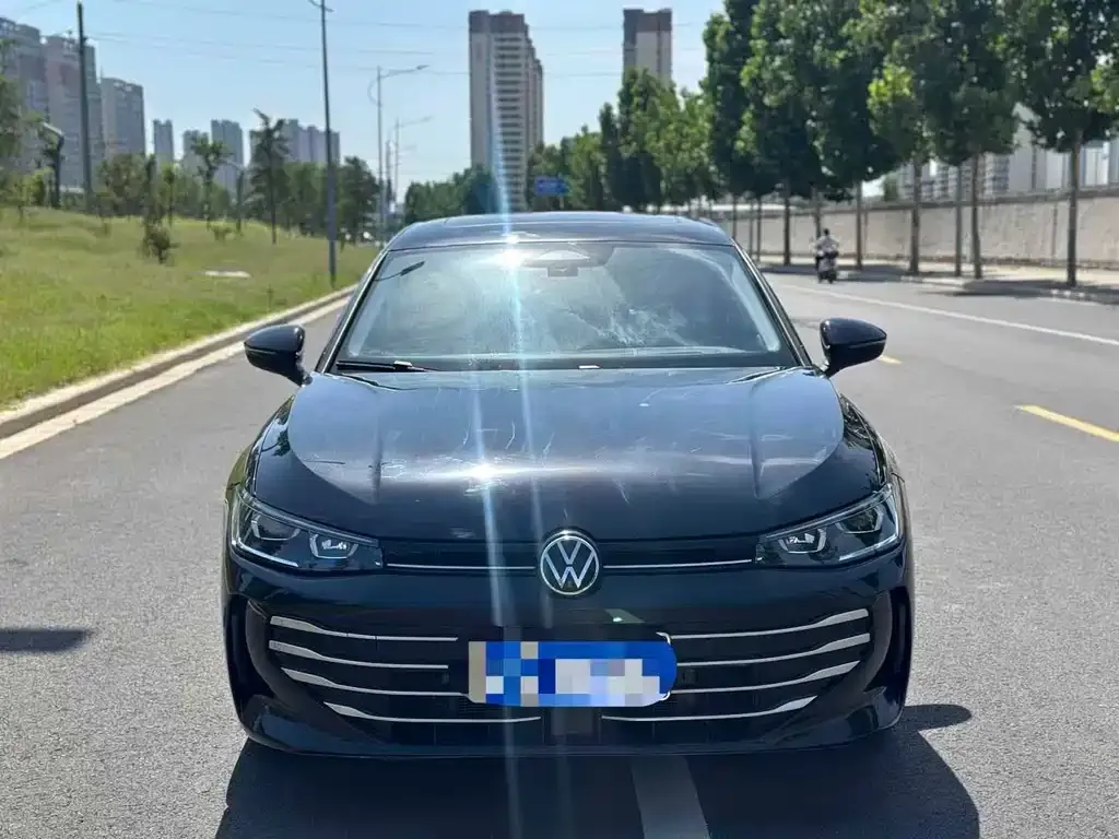 Volkswagen Passat — фото 7
