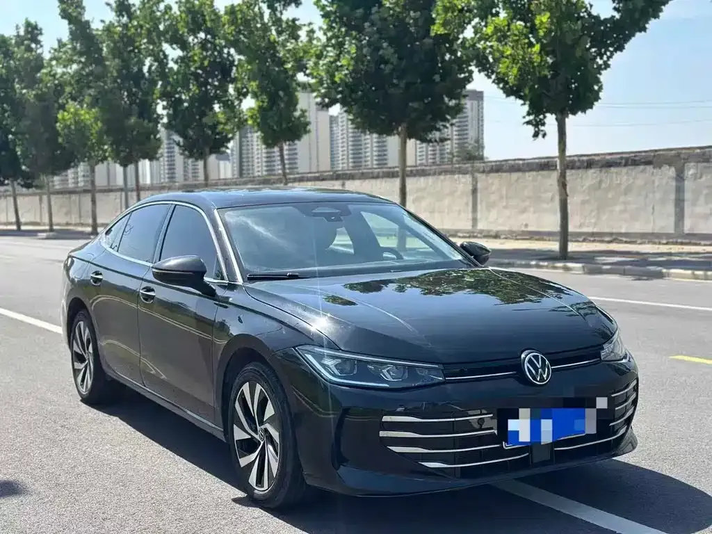 Volkswagen Passat — фото 3
