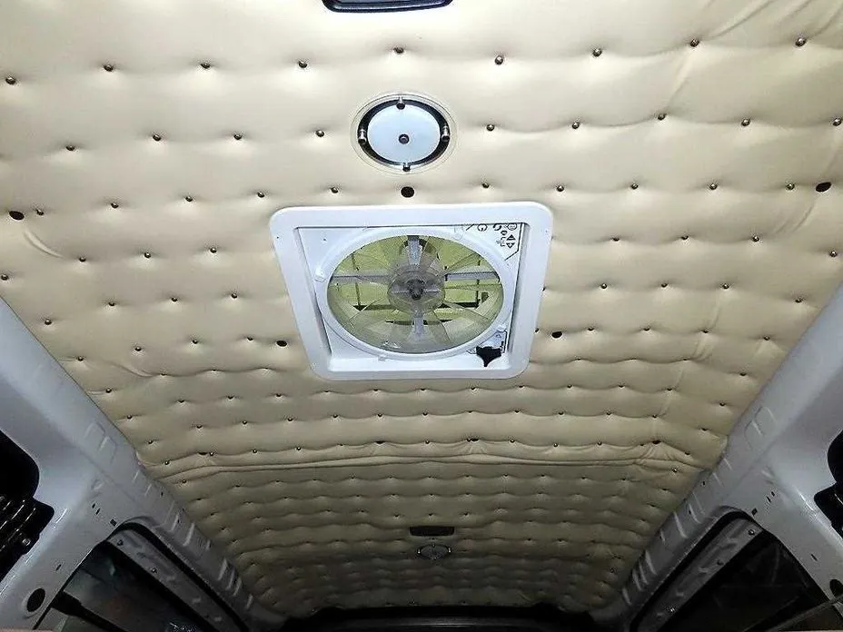 Hyundai Staria 2023 из KR, фото 2