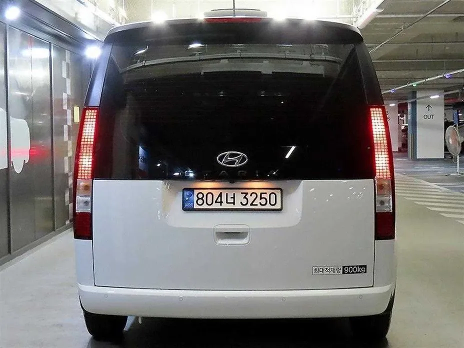 Hyundai Staria 2023 из KR, фото 4
