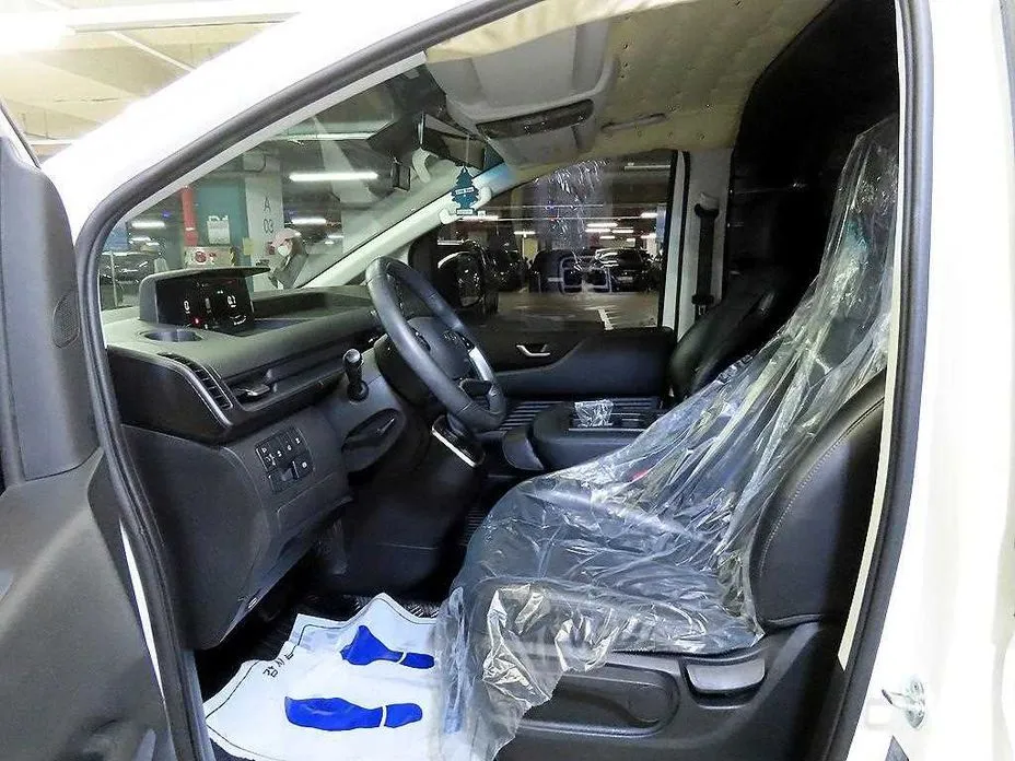 Hyundai Staria 2023 из KR, фото 7