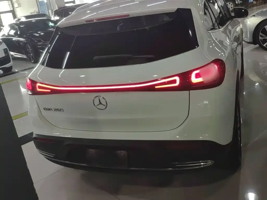 Mercedes-Benz EQA 2025 из CN, фото 7