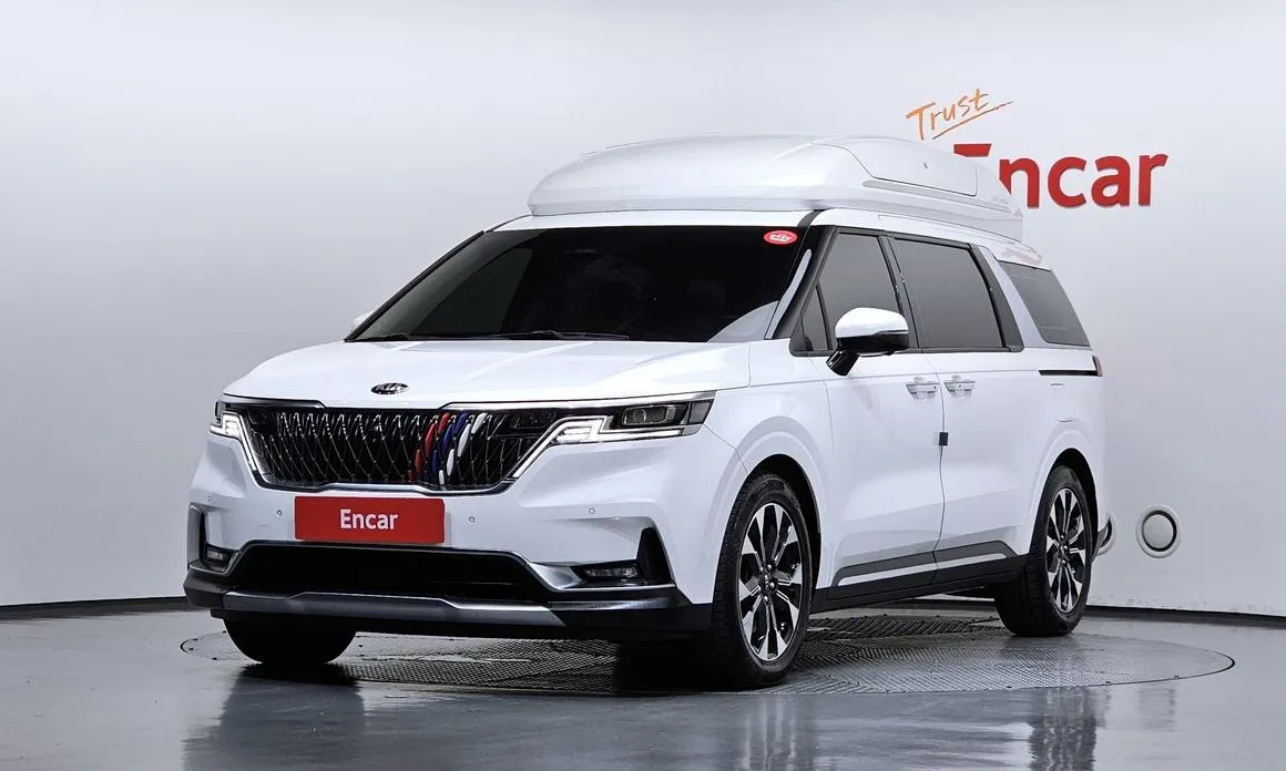 Kia Carnival — фото 1