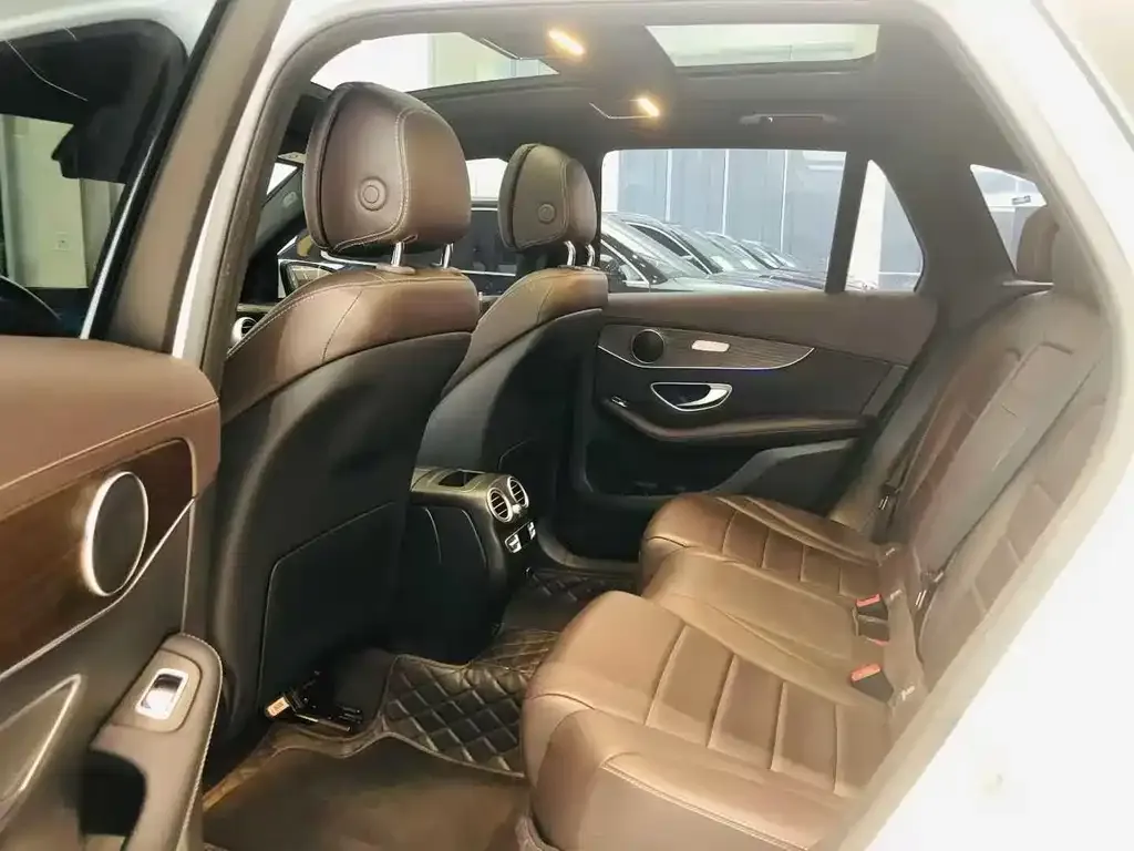 Mercedes-Benz GLC 2022 из CN, фото 2