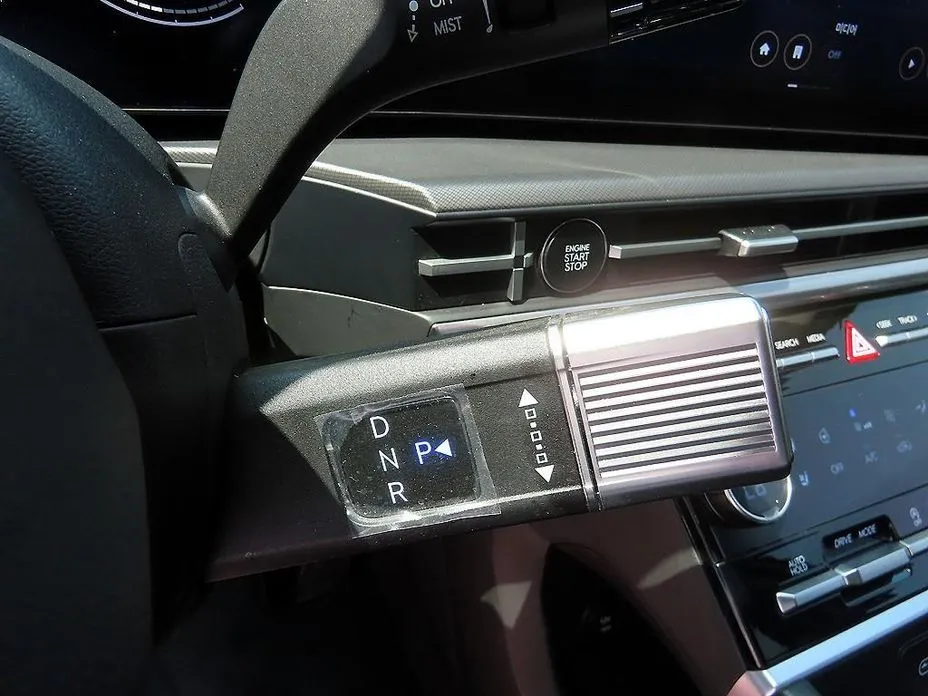 Hyundai Santafe 2025 из KR, фото 8