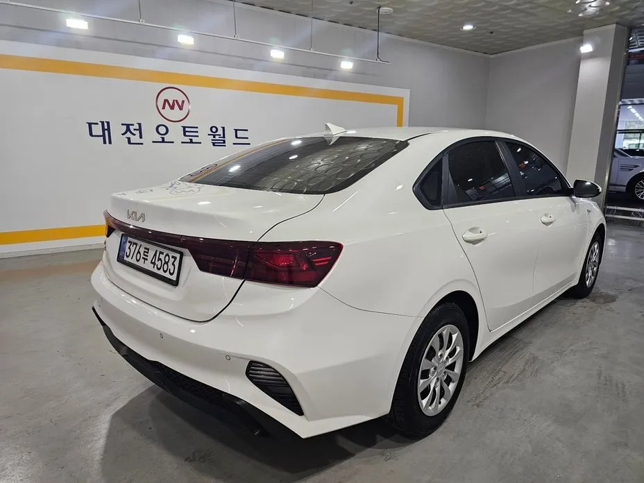 Kia K3 2023 из KR, фото 6