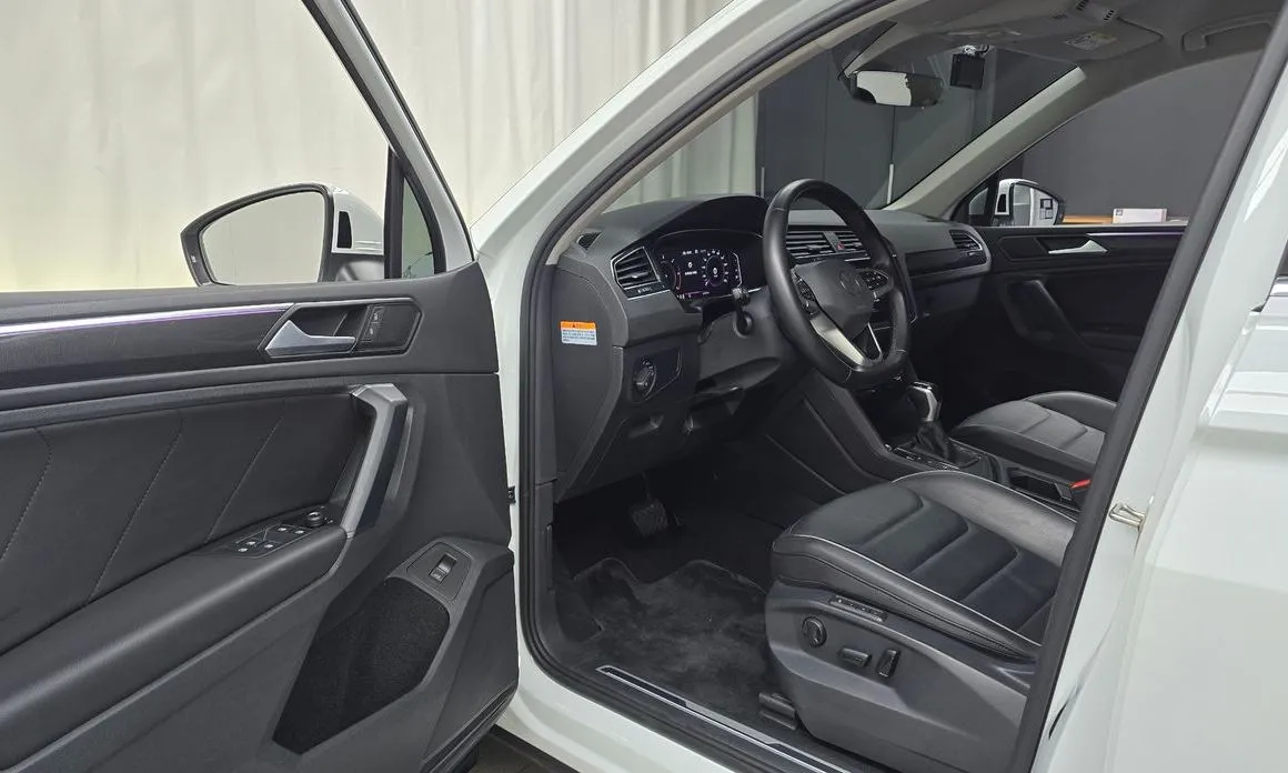 Volkswagen Tiguan 2021 из KR, фото 9