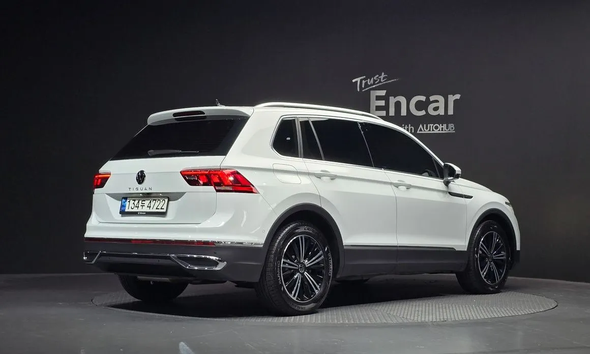 Volkswagen Tiguan 2021 из KR, фото 3