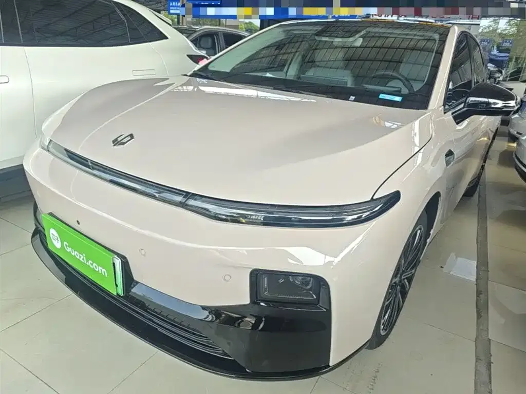 Leapmotor B01